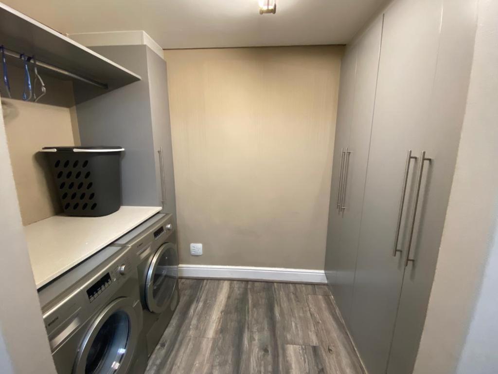 Apartamento Loddey's Self Catering - By Collection Strand