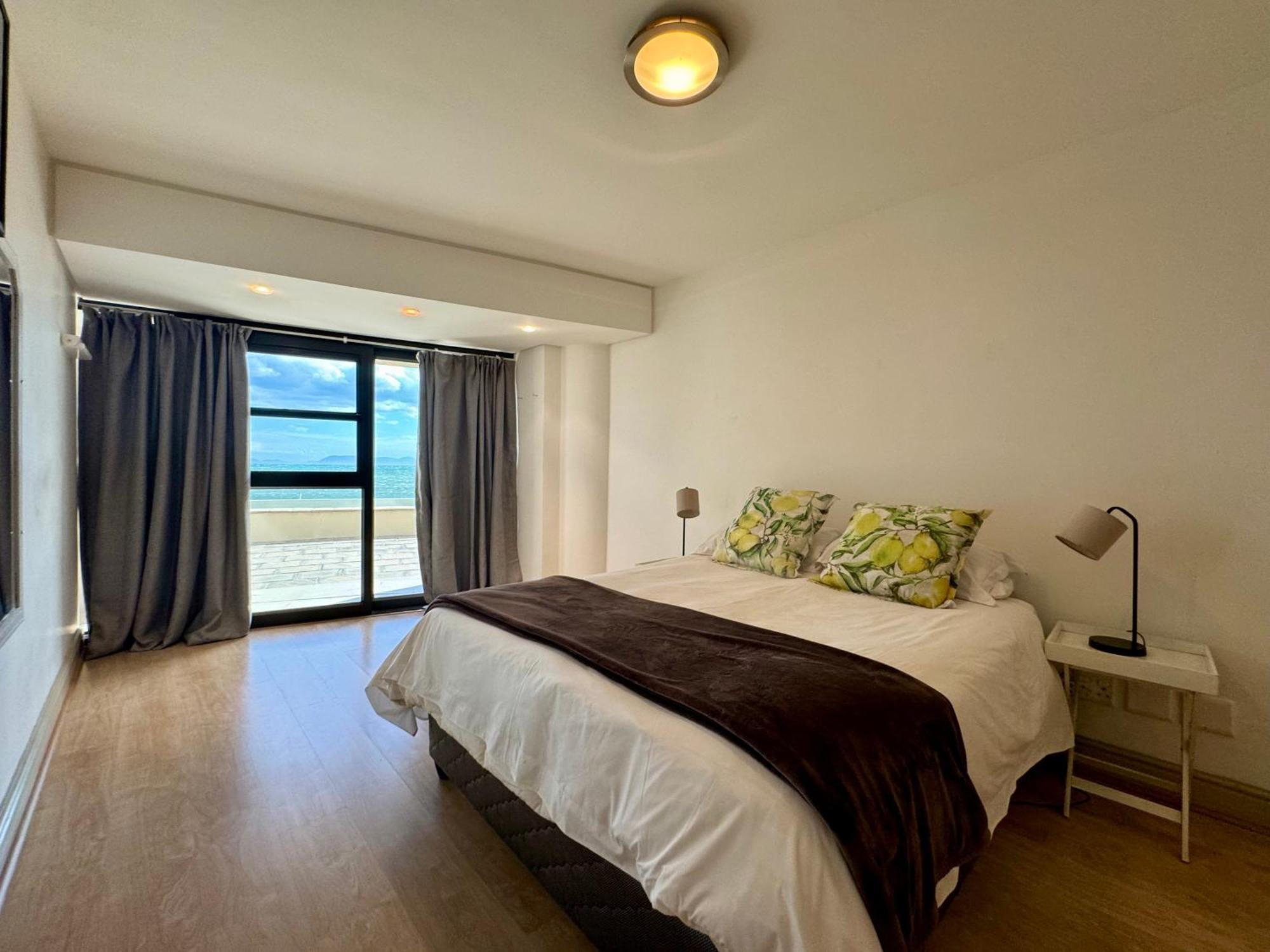Loddey's Self Catering - By Collection *